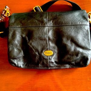 Fossil Leather Explorer Crossbody Purse